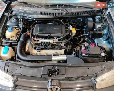 Сірий Фольксваген Гольф, об'ємом двигуна 1.39 л та пробігом 260 тис. км за 4500 $, фото 3 на Automoto.ua