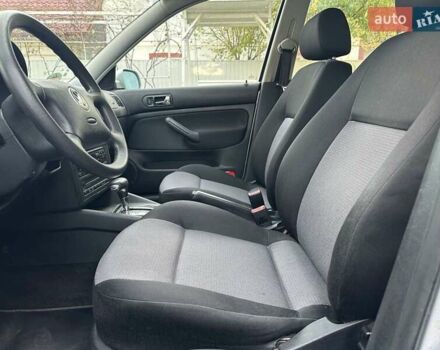 Сірий Фольксваген Гольф, об'ємом двигуна 1.6 л та пробігом 161 тис. км за 5299 $, фото 12 на Automoto.ua