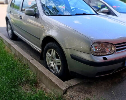 Фольксваген Гольф 2002 в Борисполе на Automoto.ua Серый Фольксваген Гольф, объемом двигателя 1.4 л и пробегом 135 тыс. км за 3580 $, фото 6 на Automoto.ua