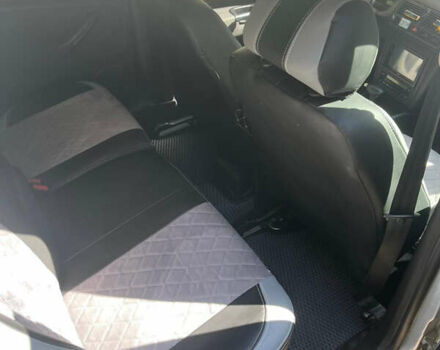 Серый Фольксваген Гольф, объемом двигателя 1.6 л и пробегом 200 тыс. км за 4300 $, фото 6 на Automoto.ua