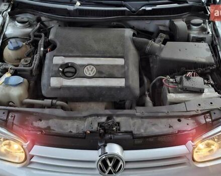 Серый Фольксваген Гольф, объемом двигателя 1.6 л и пробегом 194 тыс. км за 4800 $, фото 43 на Automoto.ua