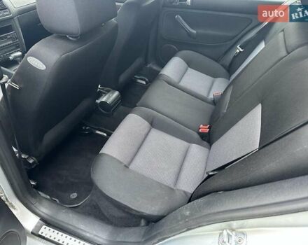 Сірий Фольксваген Гольф, об'ємом двигуна 1.6 л та пробігом 161 тис. км за 5299 $, фото 18 на Automoto.ua
