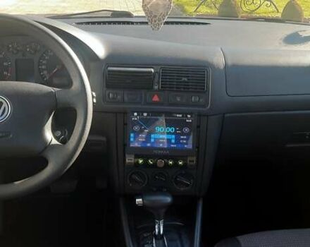 Серый Фольксваген Гольф, объемом двигателя 1.6 л и пробегом 208 тыс. км за 4850 $, фото 22 на Automoto.ua