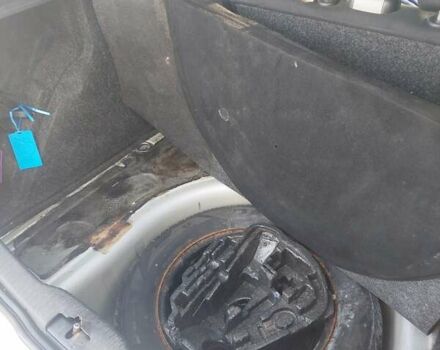 Серый Фольксваген Гольф, объемом двигателя 1.6 л и пробегом 179 тыс. км за 3500 $, фото 15 на Automoto.ua