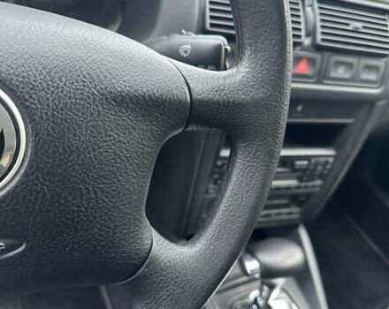 Сірий Фольксваген Гольф, об'ємом двигуна 1.6 л та пробігом 161 тис. км за 5299 $, фото 14 на Automoto.ua