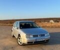 Сірий Фольксваген Гольф, об'ємом двигуна 1.6 л та пробігом 290 тис. км за 3900 $, фото 1 на Automoto.ua
