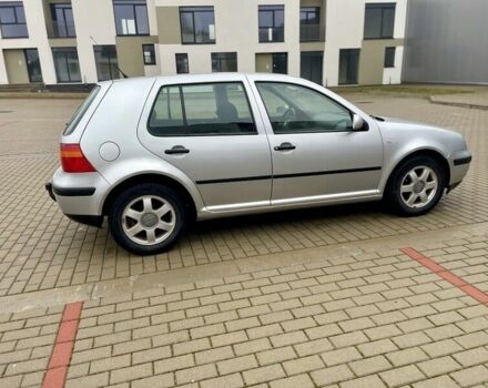 Серый Фольксваген Гольф, объемом двигателя 1.4 л и пробегом 292 тыс. км за 1650 $, фото 2 на Automoto.ua