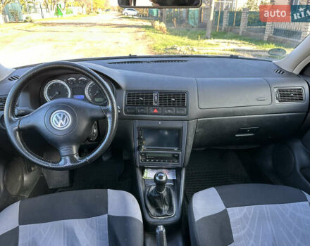 Сірий Фольксваген Гольф, об'ємом двигуна 1.39 л та пробігом 247 тис. км за 4500 $, фото 8 на Automoto.ua