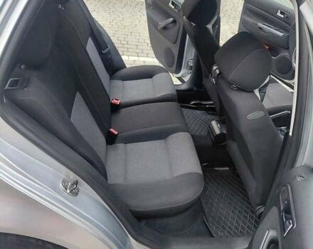 Серый Фольксваген Гольф, объемом двигателя 1.39 л и пробегом 229 тыс. км за 4600 $, фото 7 на Automoto.ua