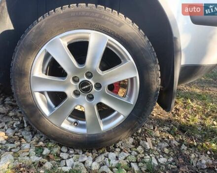 Серый Фольксваген Гольф, объемом двигателя 1.6 л и пробегом 177 тыс. км за 5000 $, фото 19 на Automoto.ua