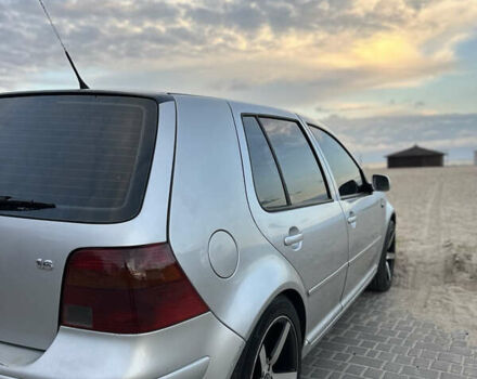 Серый Фольксваген Гольф, объемом двигателя 1.6 л и пробегом 300 тыс. км за 3800 $, фото 21 на Automoto.ua