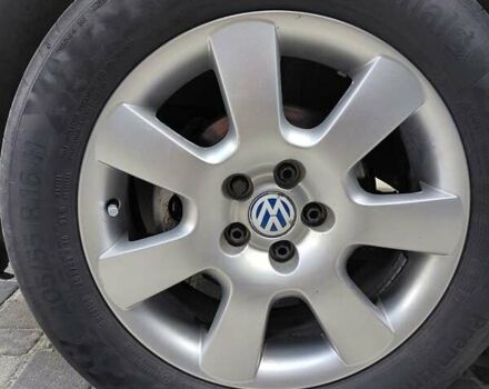 Серый Фольксваген Гольф, объемом двигателя 1.39 л и пробегом 229 тыс. км за 4600 $, фото 11 на Automoto.ua