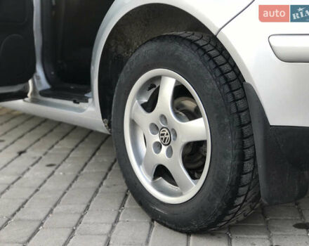 Серый Фольксваген Гольф, объемом двигателя 1.6 л и пробегом 240 тыс. км за 4599 $, фото 32 на Automoto.ua