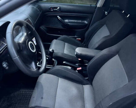 Сірий Фольксваген Гольф, об'ємом двигуна 1.6 л та пробігом 219 тис. км за 4200 $, фото 13 на Automoto.ua