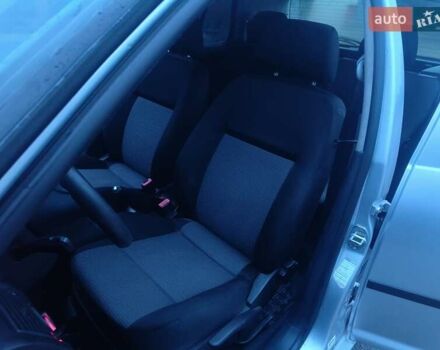 Серый Фольксваген Гольф, объемом двигателя 1.39 л и пробегом 327 тыс. км за 3600 $, фото 19 на Automoto.ua