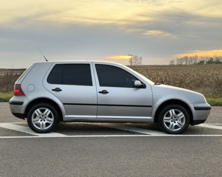 Серый Фольксваген Гольф, объемом двигателя 1.6 л и пробегом 278 тыс. км за 4750 $, фото 6 на Automoto.ua