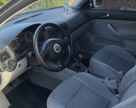 Серый Фольксваген Гольф, объемом двигателя 1.6 л и пробегом 220 тыс. км за 2190 $, фото 10 на Automoto.ua