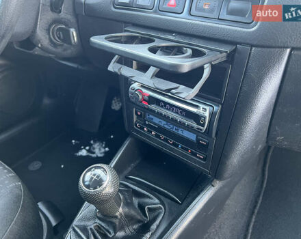 Сірий Фольксваген Гольф, об'ємом двигуна 1.6 л та пробігом 212 тис. км за 4800 $, фото 31 на Automoto.ua