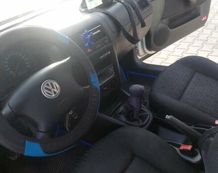 Серый Фольксваген Гольф, объемом двигателя 1.6 л и пробегом 179 тыс. км за 3500 $, фото 3 на Automoto.ua