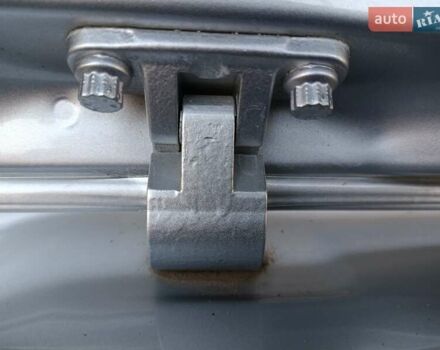 Серый Фольксваген Гольф, объемом двигателя 1.6 л и пробегом 177 тыс. км за 5000 $, фото 28 на Automoto.ua