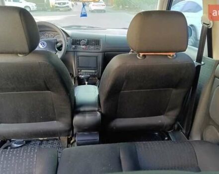 Фольксваген Гольф 2002 у Вінниці на Automoto.ua Сірий Фольксваген Гольф, об'ємом двигуна 1.6 л та пробігом 171 тис. км за 4000 $, фото 5 на Automoto.ua