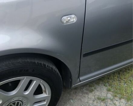 Серый Фольксваген Гольф, объемом двигателя 1.6 л и пробегом 370 тыс. км за 3850 $, фото 3 на Automoto.ua