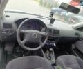 Серый Фольксваген Гольф, объемом двигателя 1.39 л и пробегом 190 тыс. км за 4500 $, фото 5 на Automoto.ua