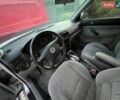 Серый Фольксваген Гольф, объемом двигателя 1.6 л и пробегом 249 тыс. км за 1900 $, фото 6 на Automoto.ua
