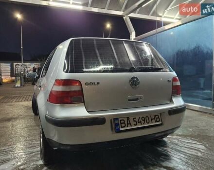 Фольксваген Гольф 2002 у Вінниці на Automoto.ua Сірий Фольксваген Гольф, об'ємом двигуна 1.6 л та пробігом 171 тис. км за 4000 $, фото 1 на Automoto.ua