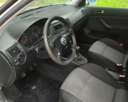 Сірий Фольксваген Гольф, об'ємом двигуна 1.39 л та пробігом 167 тис. км за 3500 $, фото 6 на Automoto.ua