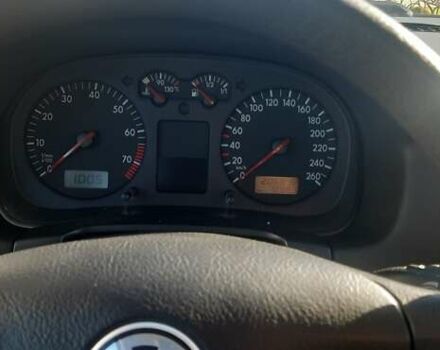 Серый Фольксваген Гольф, объемом двигателя 1.6 л и пробегом 208 тыс. км за 4850 $, фото 20 на Automoto.ua