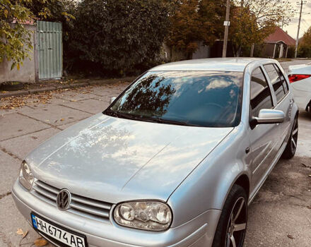 Серый Фольксваген Гольф, объемом двигателя 1.6 л и пробегом 300 тыс. км за 3800 $, фото 10 на Automoto.ua