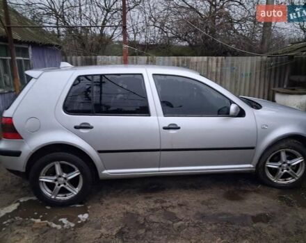 Серый Фольксваген Гольф, объемом двигателя 1.6 л и пробегом 221 тыс. км за 4000 $, фото 2 на Automoto.ua