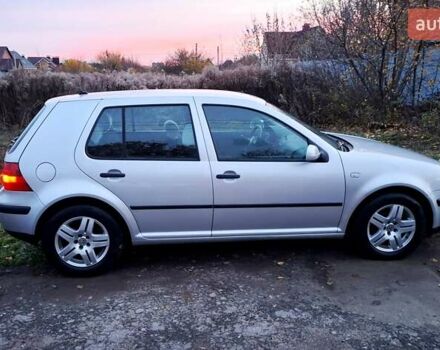 Серый Фольксваген Гольф, объемом двигателя 1.6 л и пробегом 194 тыс. км за 4800 $, фото 7 на Automoto.ua