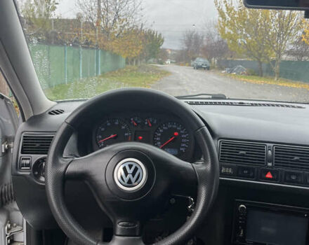 Серый Фольксваген Гольф, объемом двигателя 1.6 л и пробегом 219 тыс. км за 4500 $, фото 15 на Automoto.ua