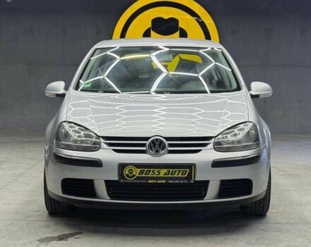 Фольксваген Гольф 2003 в Черновцах на Automoto.ua Серый Фольксваген Гольф, объемом двигателя 1.4 л и пробегом 184 тыс. км за 5300 $, фото 1 на Automoto.ua