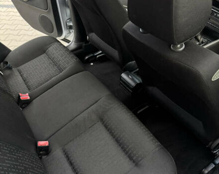 Серый Фольксваген Гольф, объемом двигателя 1.6 л и пробегом 178 тыс. км за 4999 $, фото 27 на Automoto.ua