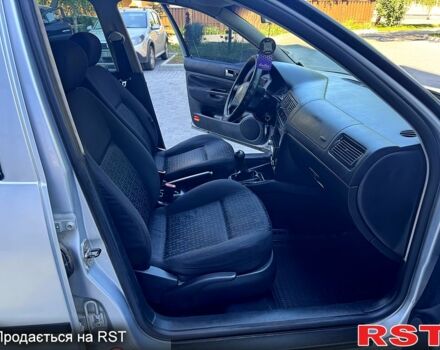 Серый Фольксваген Гольф, объемом двигателя 1.4 л и пробегом 200 тыс. км за 3800 $, фото 11 на Automoto.ua