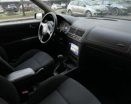 Серый Фольксваген Гольф, объемом двигателя 1.4 л и пробегом 203 тыс. км за 3300 $, фото 1 на Automoto.ua