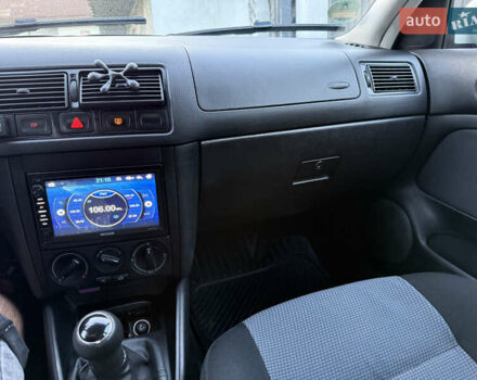 Серый Фольксваген Гольф, объемом двигателя 1.4 л и пробегом 269 тыс. км за 4400 $, фото 13 на Automoto.ua