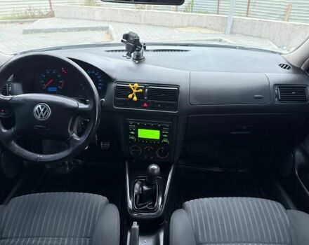 Фольксваген Гольф 2003 у Кривому Розі на Automoto.ua Сірий Фольксваген Гольф, об'ємом двигуна 1.4 л та пробігом 187 тис. км за 3500 $, фото 18 на Automoto.ua