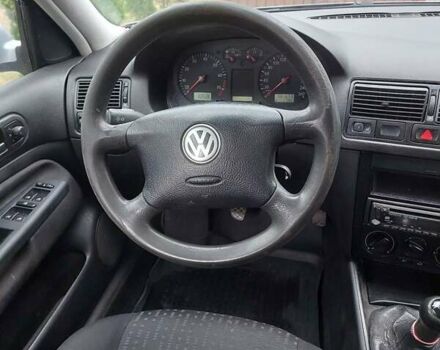 Сірий Фольксваген Гольф, об'ємом двигуна 1.6 л та пробігом 388 тис. км за 3650 $, фото 25 на Automoto.ua