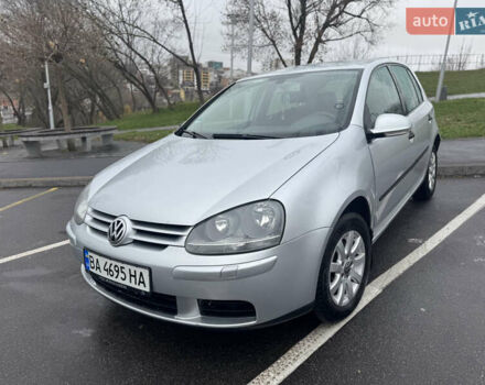 Серый Фольксваген Гольф, объемом двигателя 1.6 л и пробегом 260 тыс. км за 4200 $, фото 5 на Automoto.ua