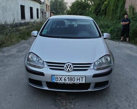 Сірий Фольксваген Гольф, об'ємом двигуна 1.39 л та пробігом 220 тис. км за 3999 $, фото 1 на Automoto.ua