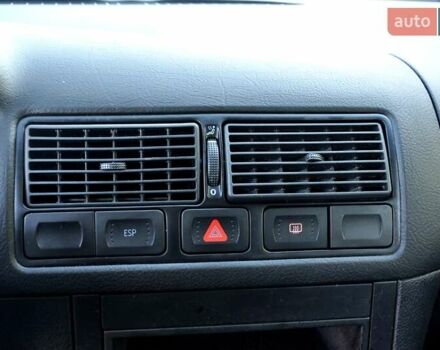 Серый Фольксваген Гольф, объемом двигателя 1.6 л и пробегом 146 тыс. км за 5700 $, фото 29 на Automoto.ua