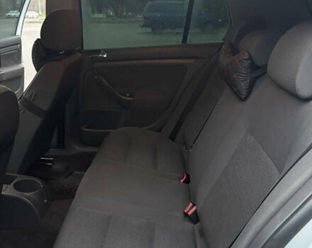 Серый Фольксваген Гольф, объемом двигателя 1.39 л и пробегом 294 тыс. км за 5000 $, фото 18 на Automoto.ua