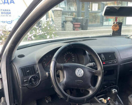Сірий Фольксваген Гольф, об'ємом двигуна 1.39 л та пробігом 50 тис. км за 2999 $, фото 5 на Automoto.ua
