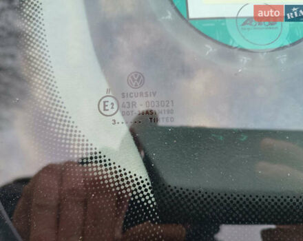 Серый Фольксваген Гольф, объемом двигателя 1.6 л и пробегом 226 тыс. км за 5250 $, фото 115 на Automoto.ua