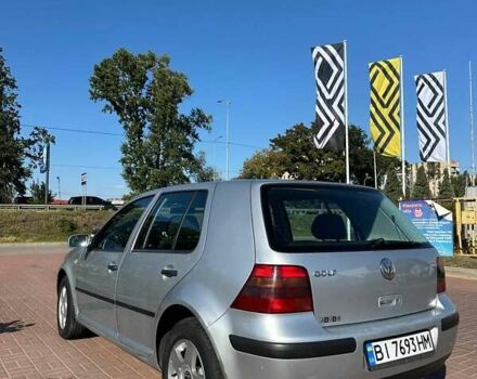 Серый Фольксваген Гольф, объемом двигателя 1.6 л и пробегом 275 тыс. км за 4500 $, фото 4 на Automoto.ua