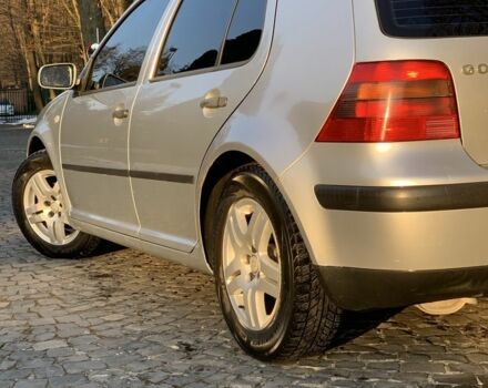 Серый Фольксваген Гольф, объемом двигателя 1.4 л и пробегом 255 тыс. км за 4000 $, фото 5 на Automoto.ua